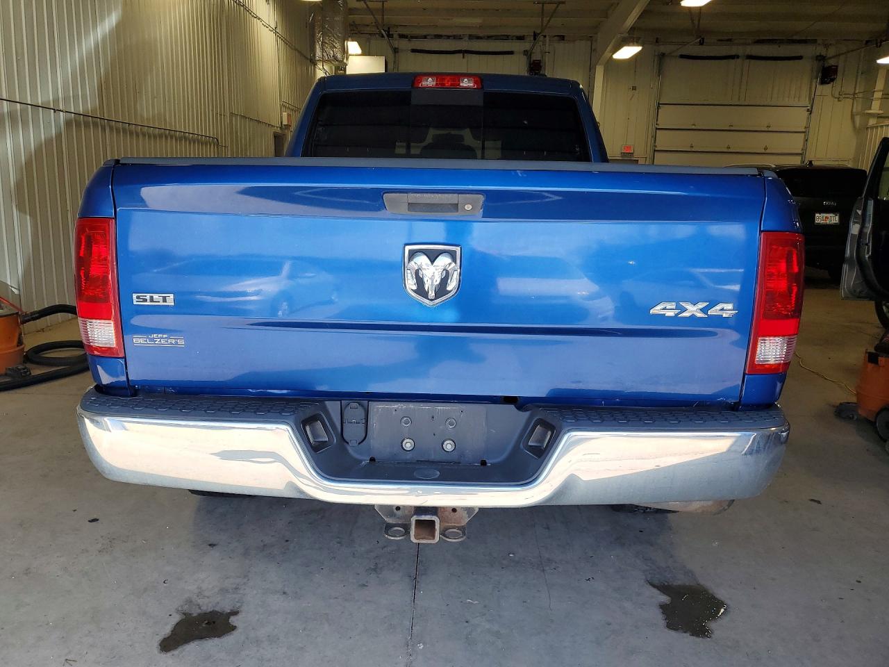 DODGE RAM 1500 2011 — 7