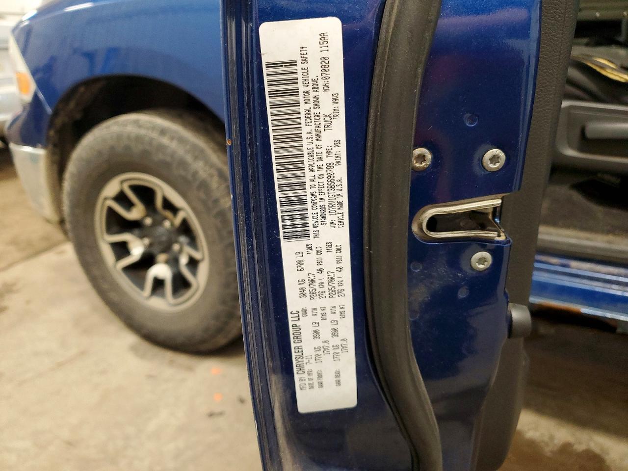 DODGE RAM 1500 2011 — 13