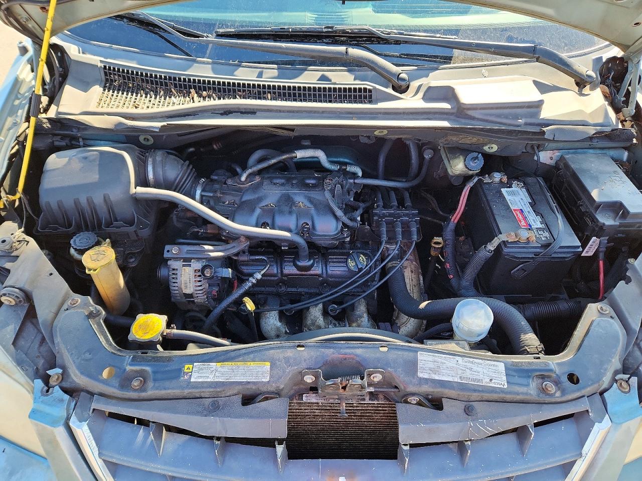 CHRYSLER TOWN & COUNTRY 2008 — 13