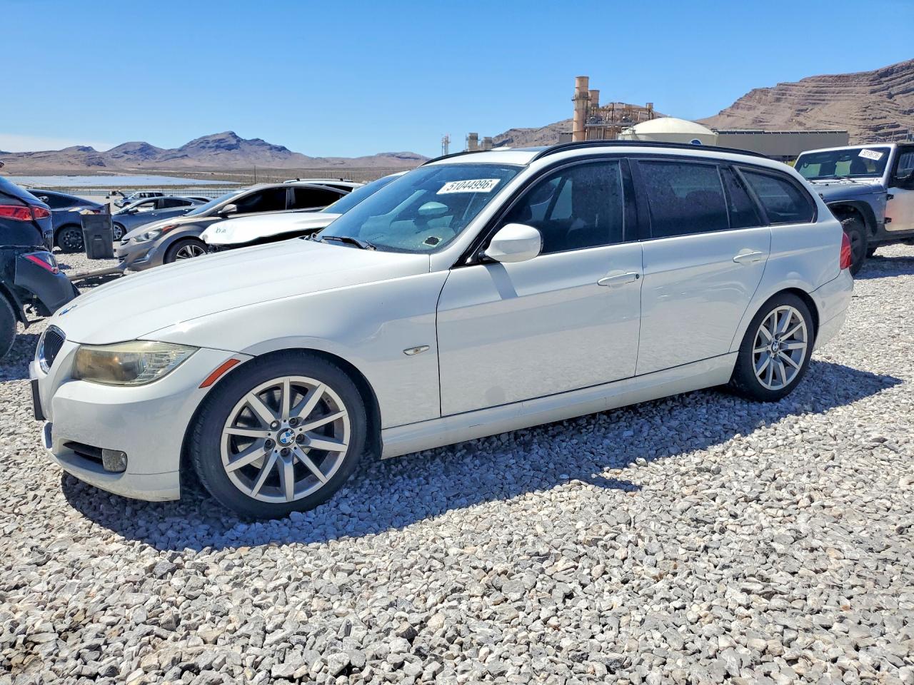 BMW 328 2011 — 2