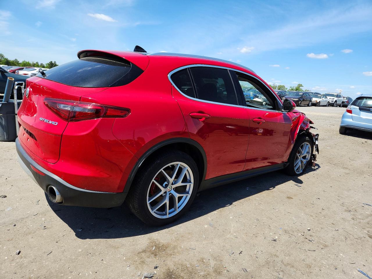 ALFA ROMEO STELVIO 2018 — 4