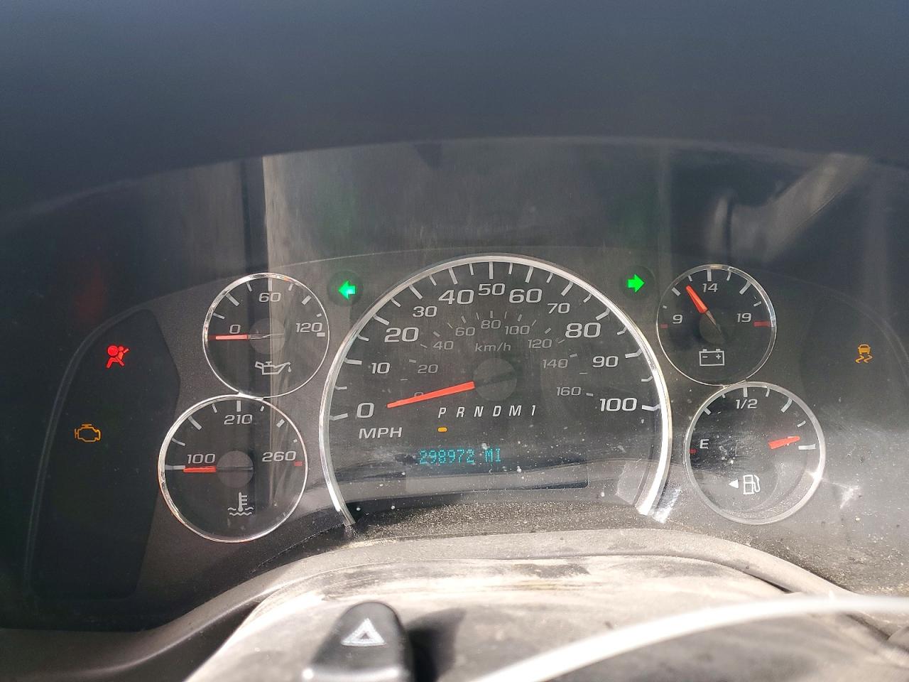 GMC SAVANA 2021 — 10