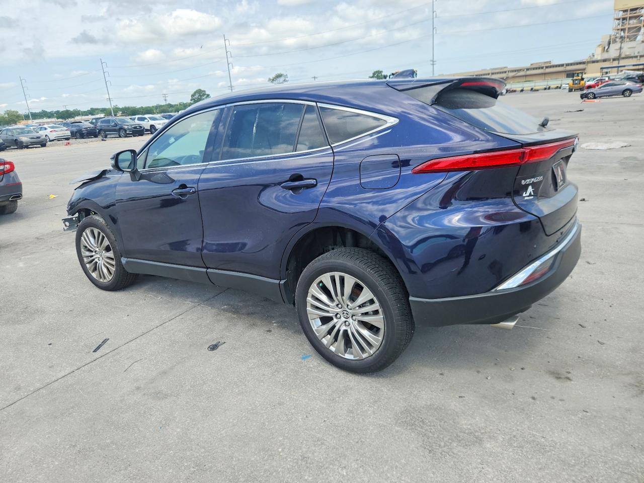 TOYOTA VENZA 2024 — 3