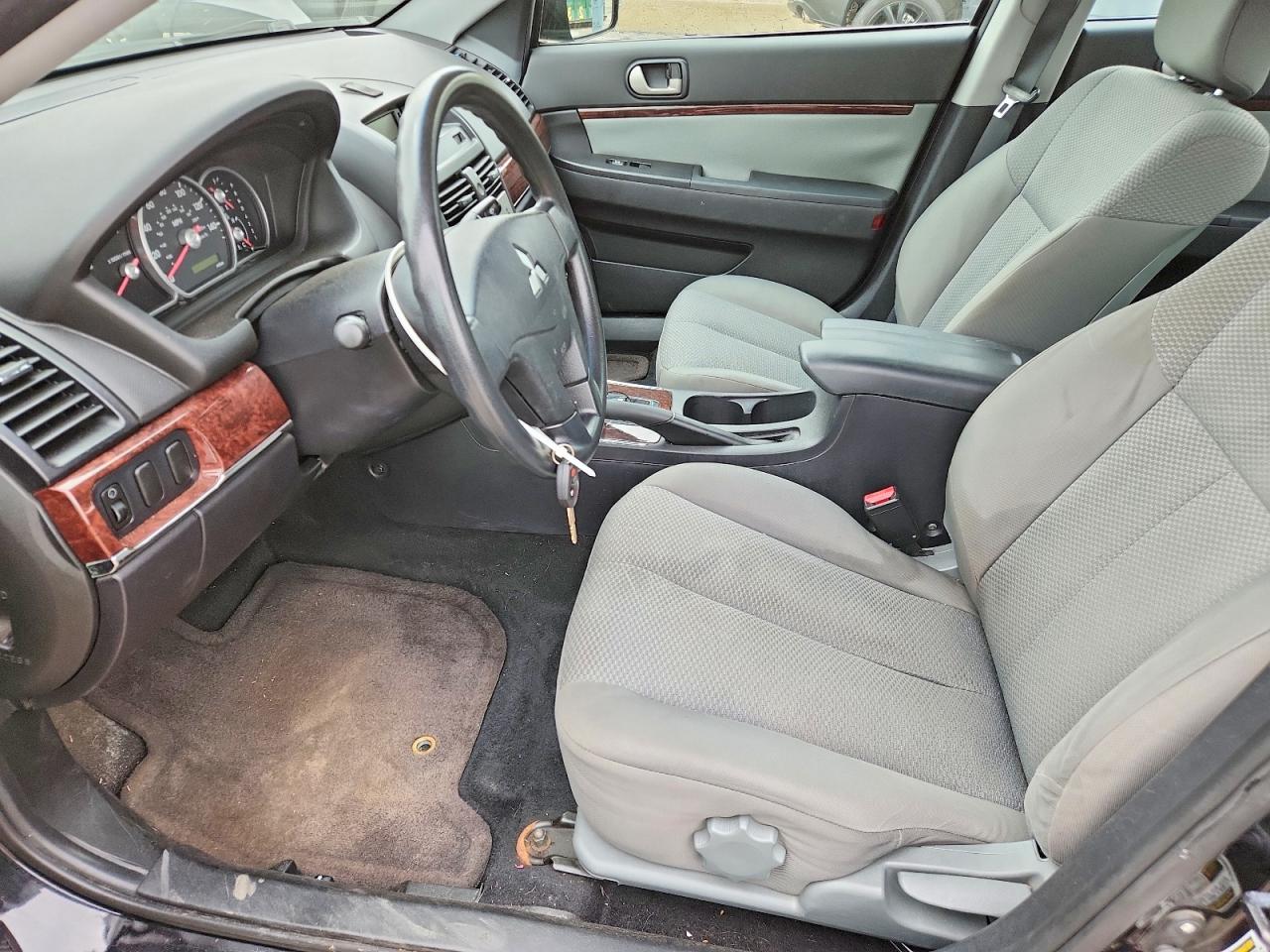 MITSUBISHI GALANT 2009 — 8
