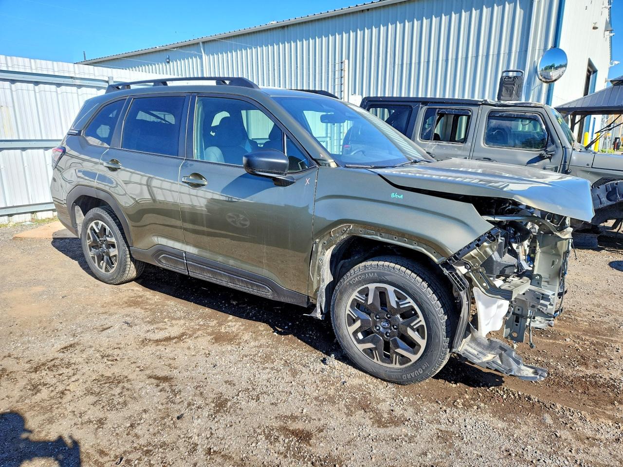 SUBARU FORESTER 2025 — 5