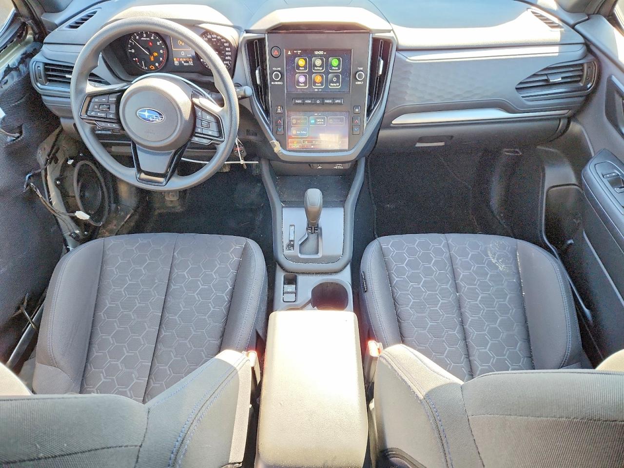 SUBARU FORESTER 2025 — 9