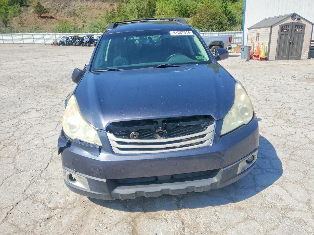 SUBARU OUTBACK 2010 — 6