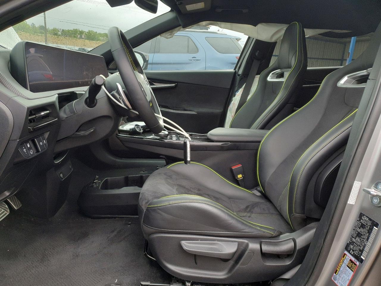 KIA EV6 2024 — 8