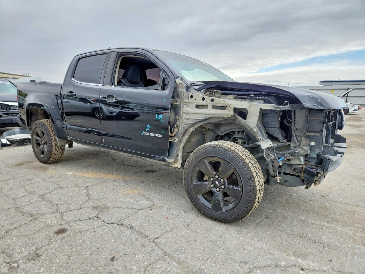 CHEVROLET COLORADO 2016 — 5