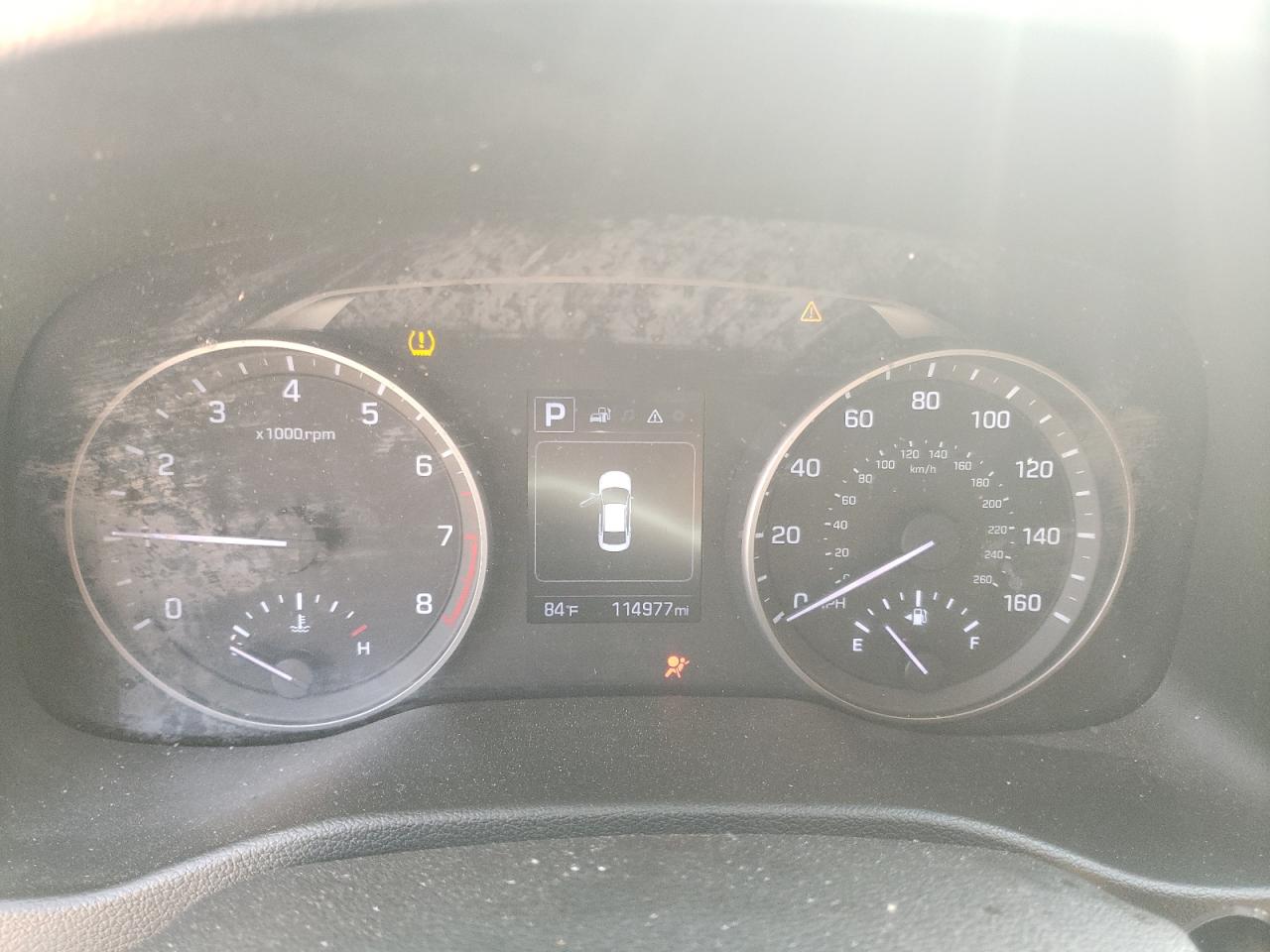 HYUNDAI ELANTRA 2018 — 10