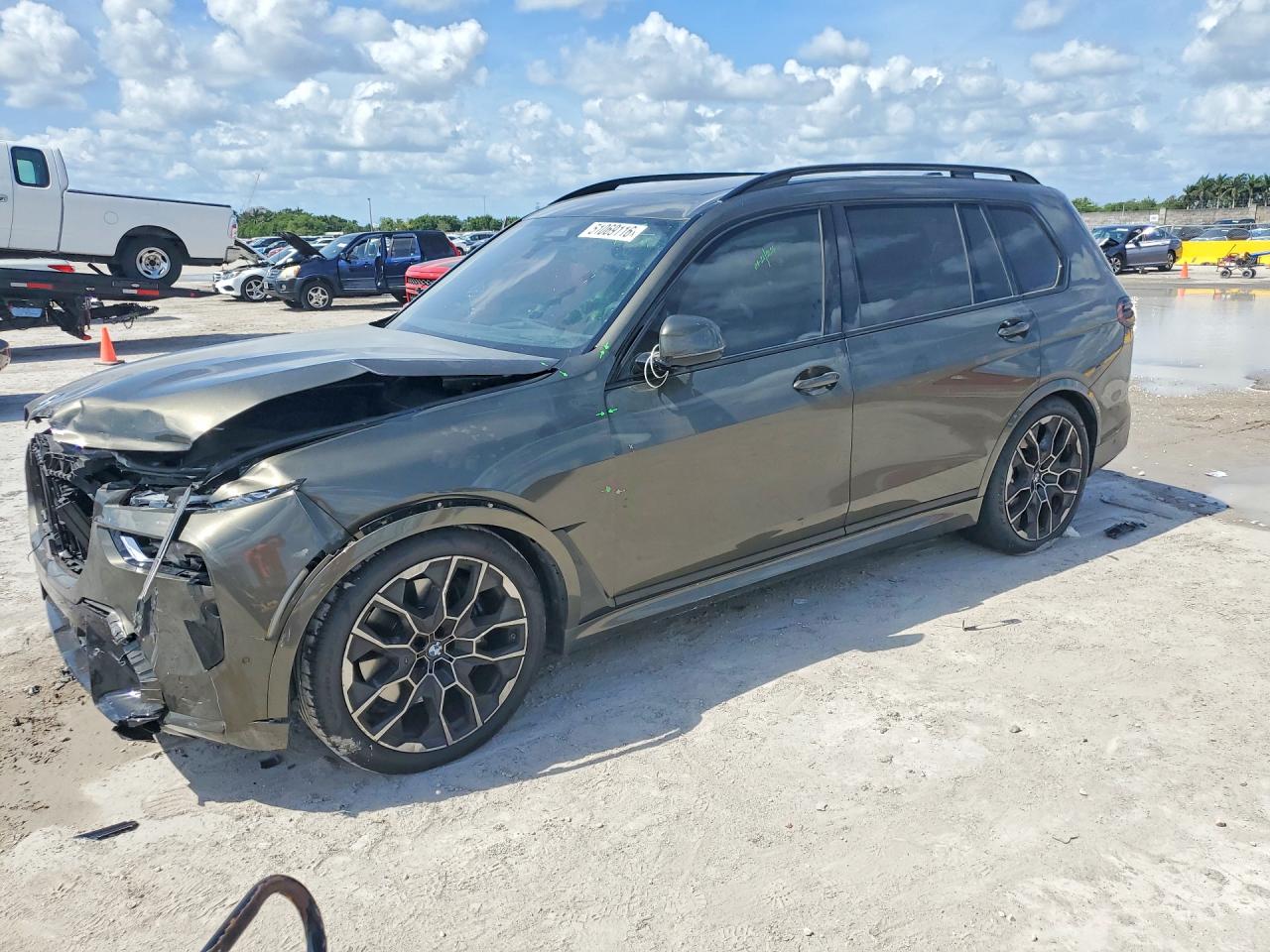 BMW X7 2025 — 2