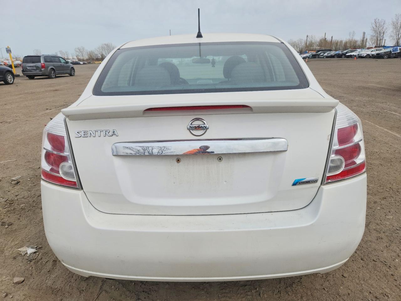 NISSAN SENTRA 2011 — 7