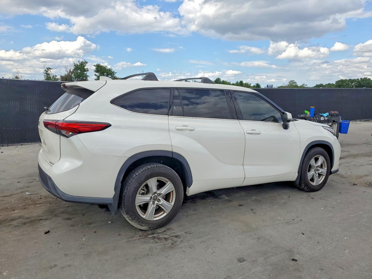 TOYOTA HIGHLANDER 2020 — 4