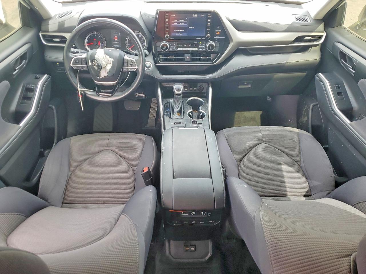 TOYOTA HIGHLANDER 2020 — 9
