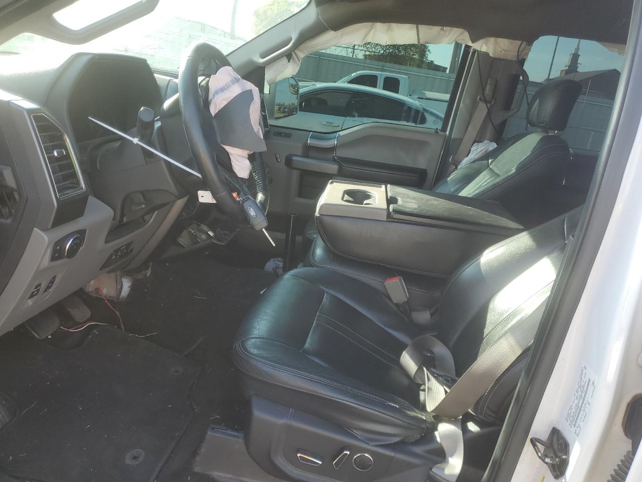 FORD F150 2018 — 8
