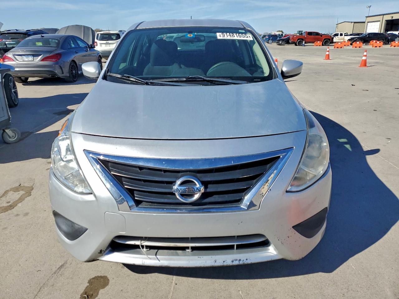 NISSAN VERSA 2017 — 6