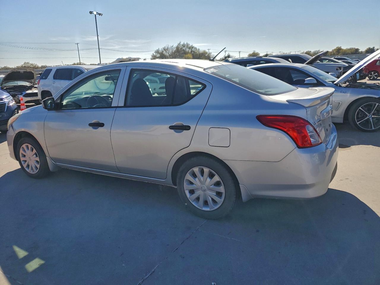 NISSAN VERSA 2017 — 3