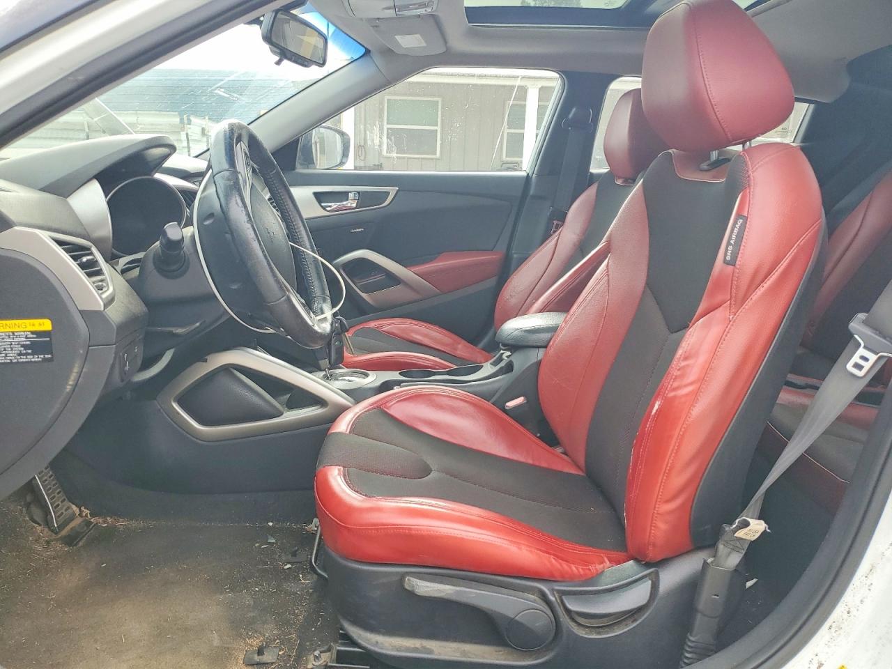 HYUNDAI VELOSTER 2012 — 8