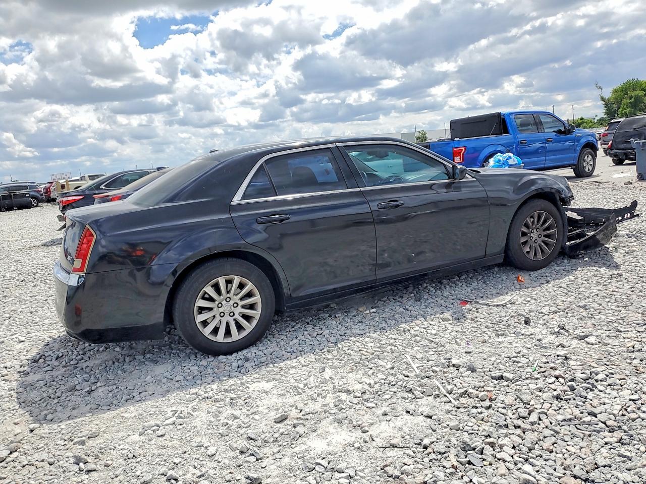 CHRYSLER 300 2014 — 4