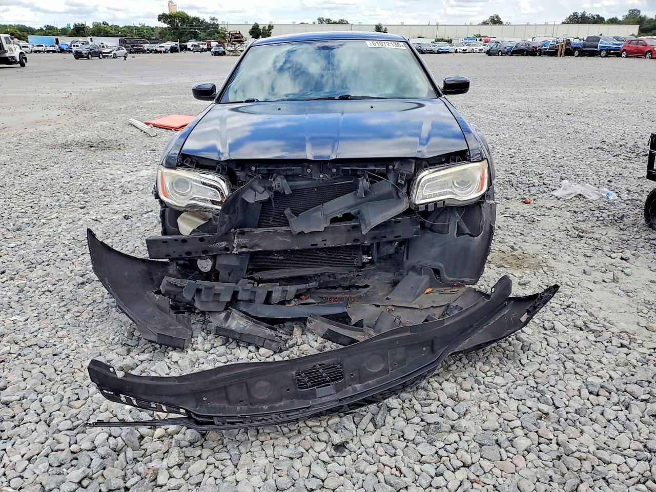 CHRYSLER 300 2014 — 6