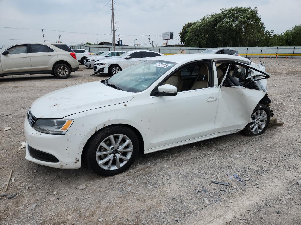 2013 VOLKSWAGEN JETTA SE