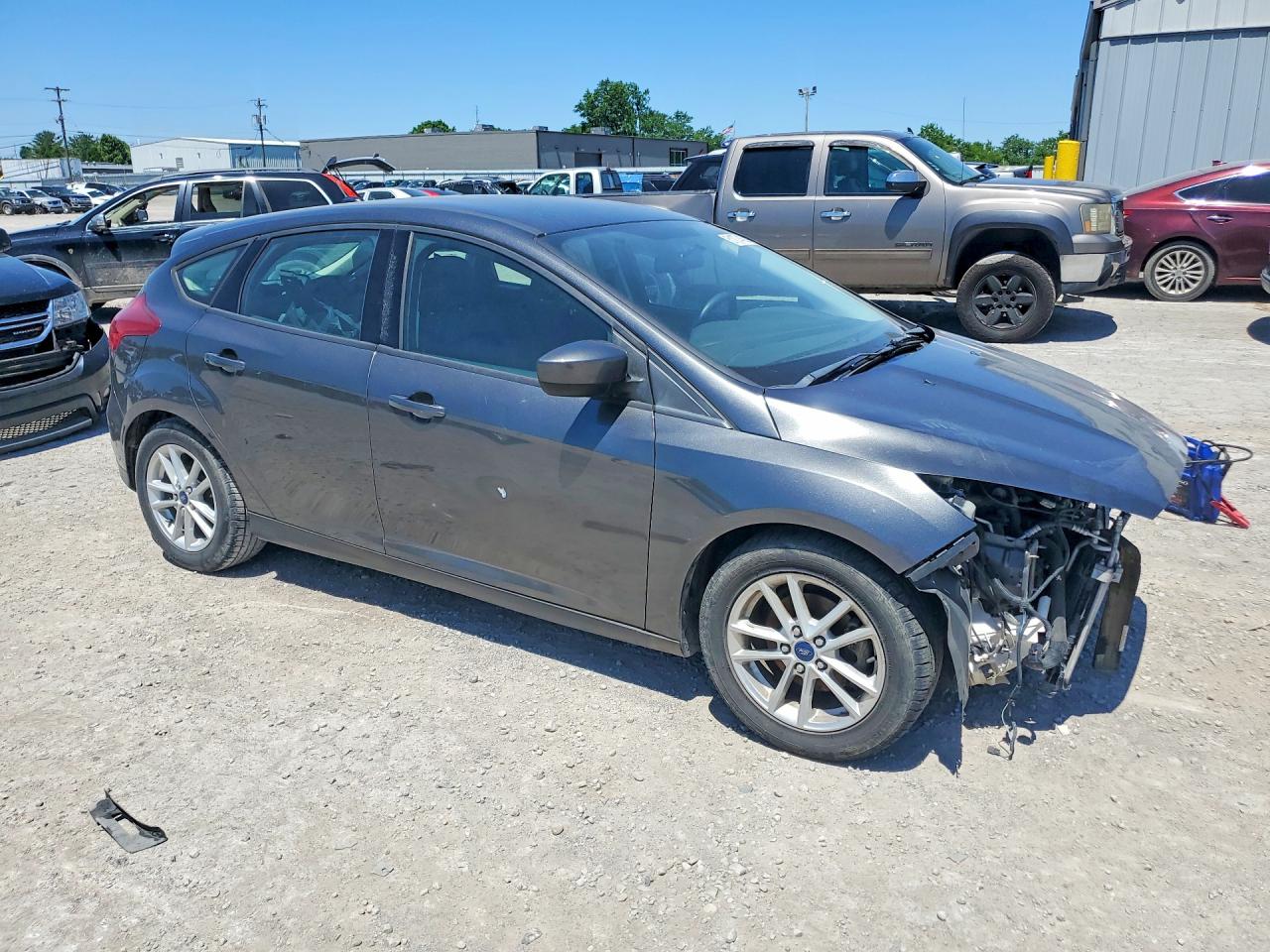 FORD FOCUS 2018 — 5