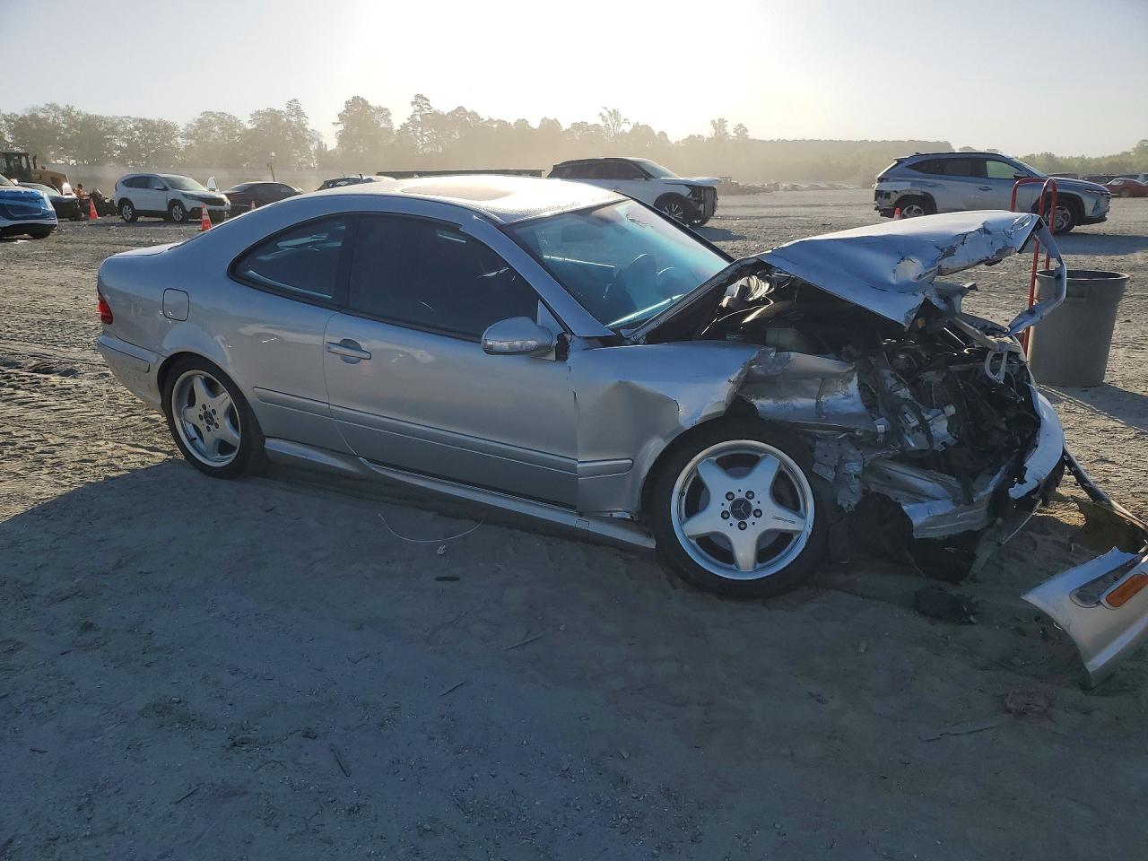 2001 MERCEDES-BENZ CLK 430