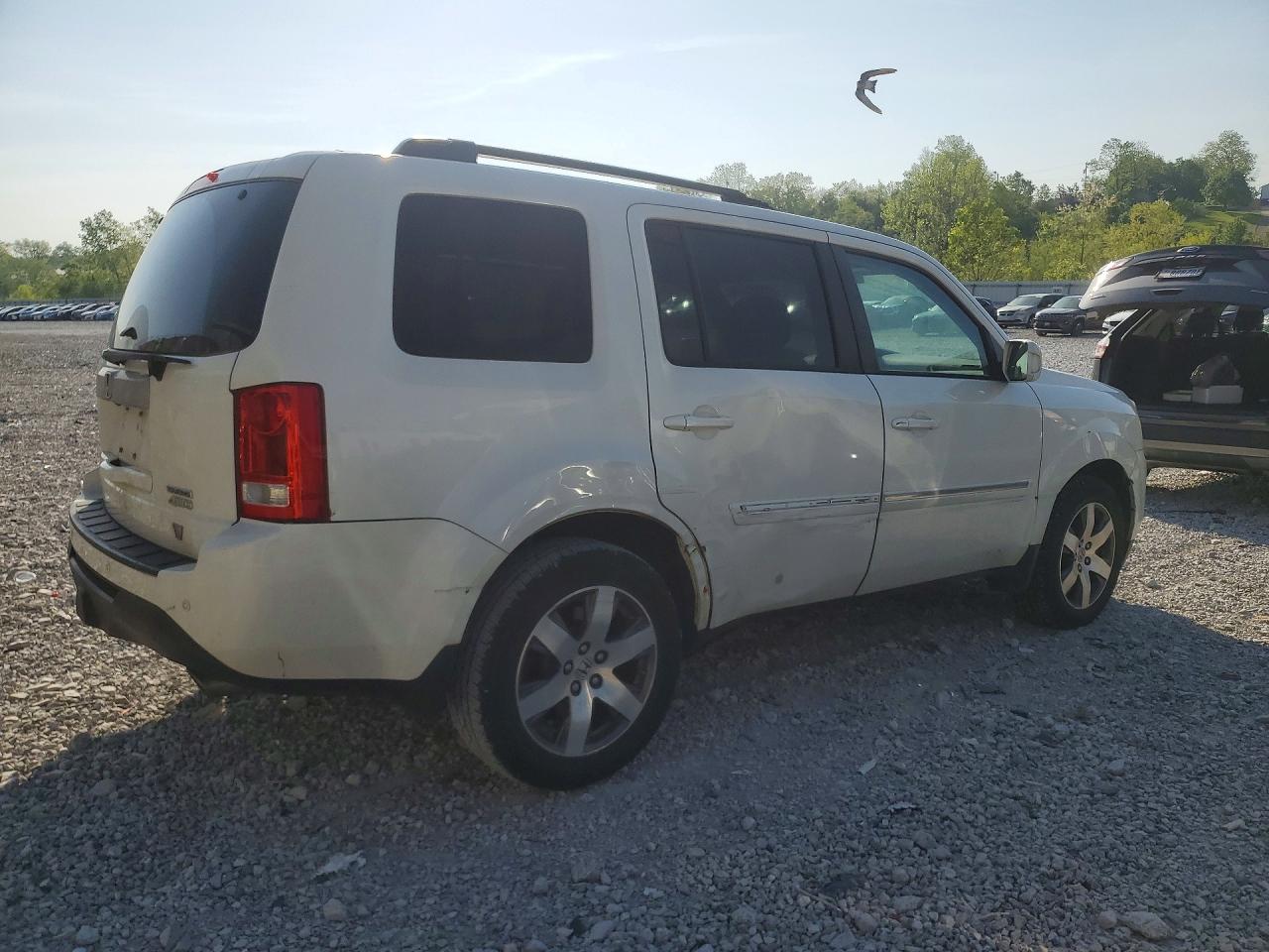 HONDA PILOT 2015 — 4