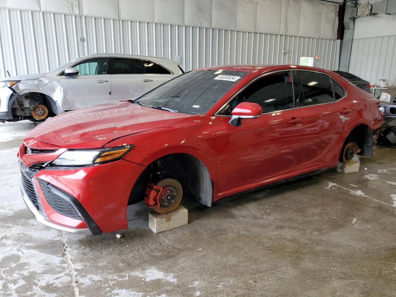 2022 TOYOTA CAMRY XSE