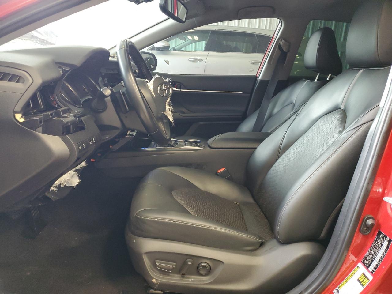 TOYOTA CAMRY 2022 — 8
