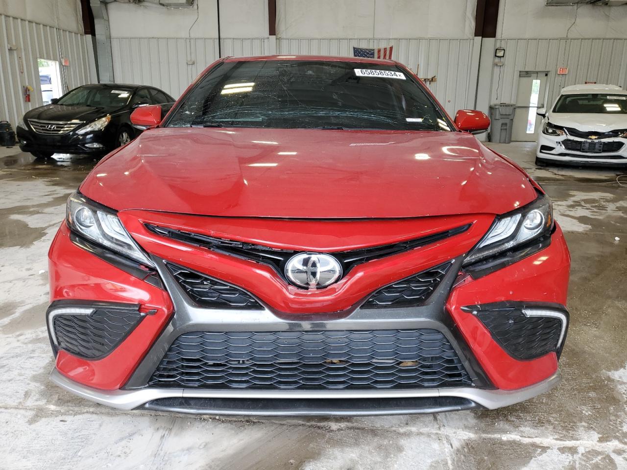 TOYOTA CAMRY 2022 — 6