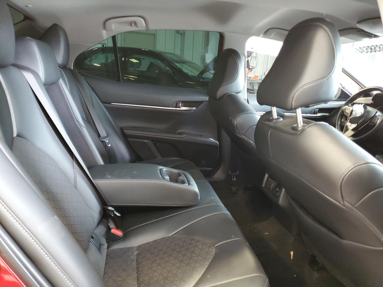 TOYOTA CAMRY 2022 — 11