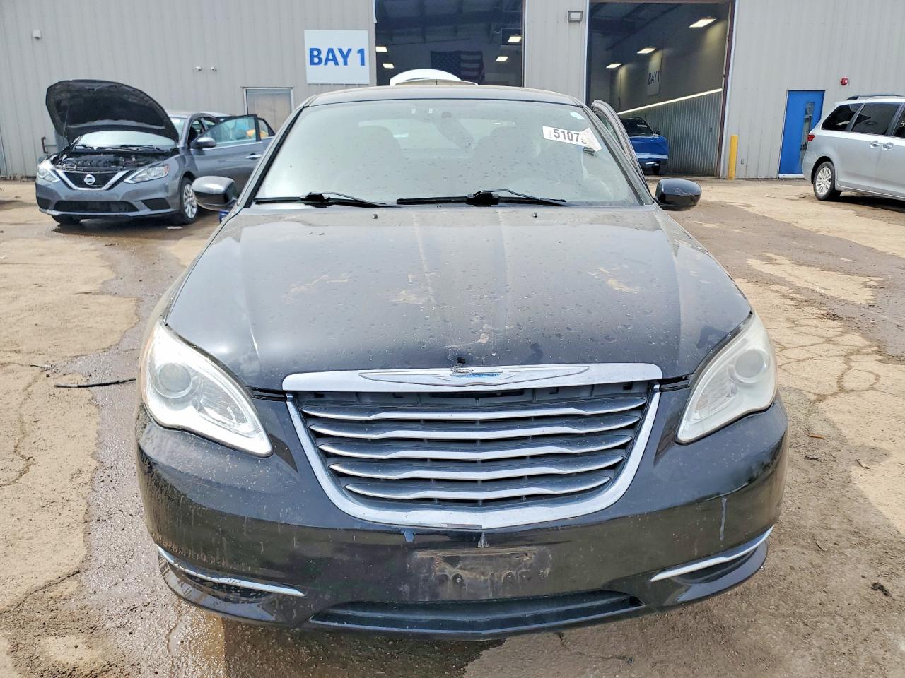 CHRYSLER 200 2013 — 6