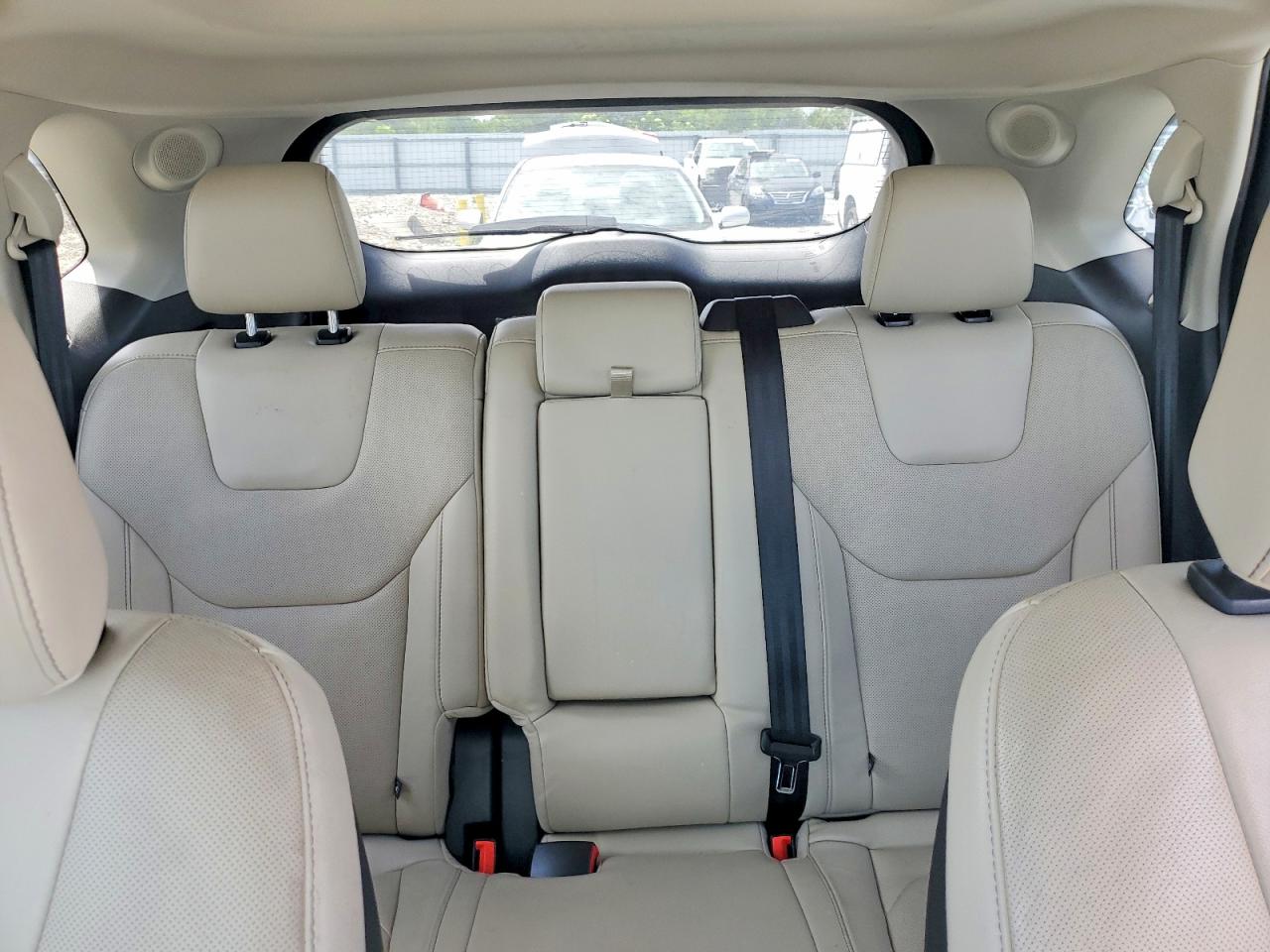 FORD EDGE 2017 — 11