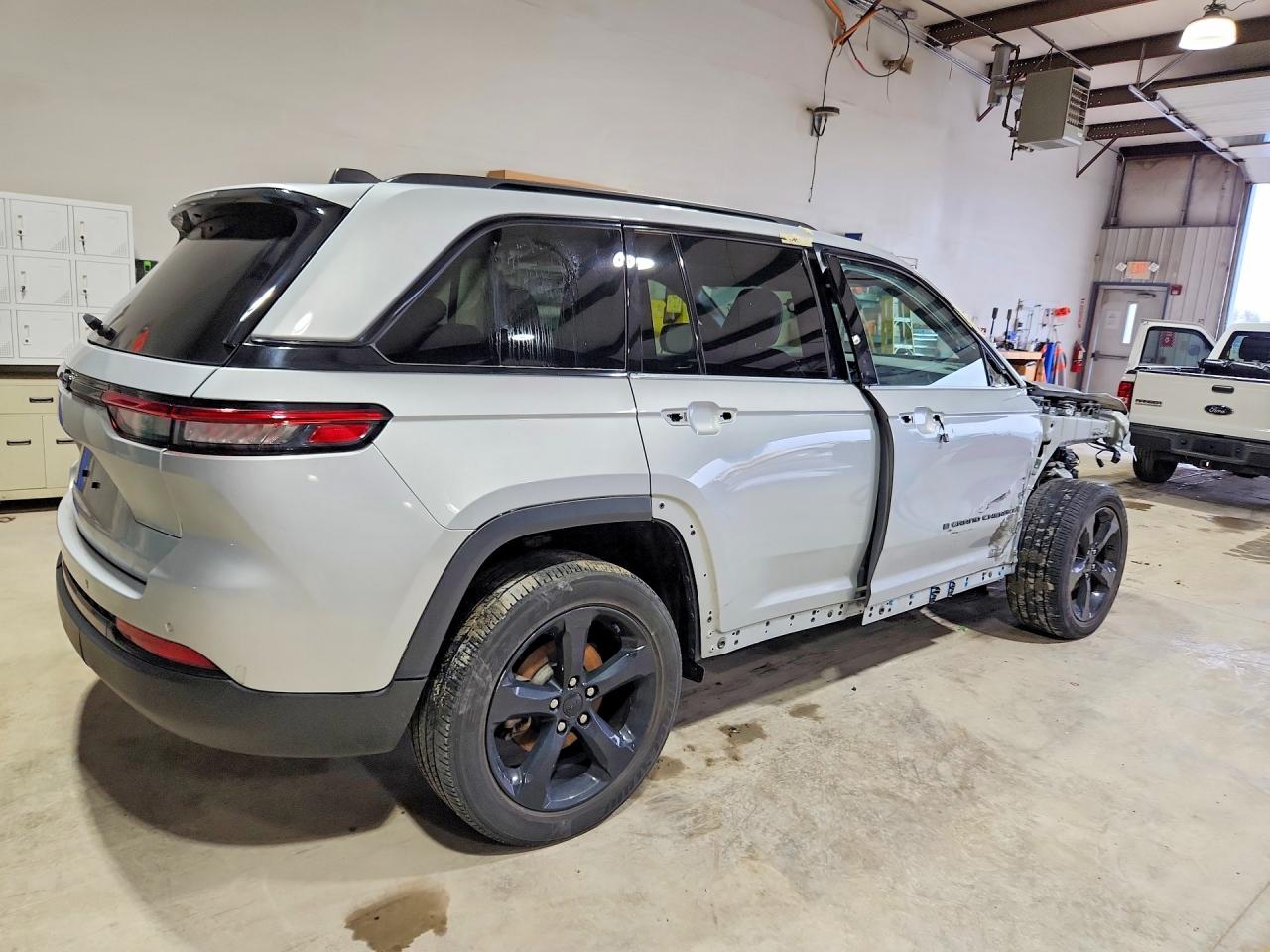 JEEP GRAND CHEROKEE 2023 — 4