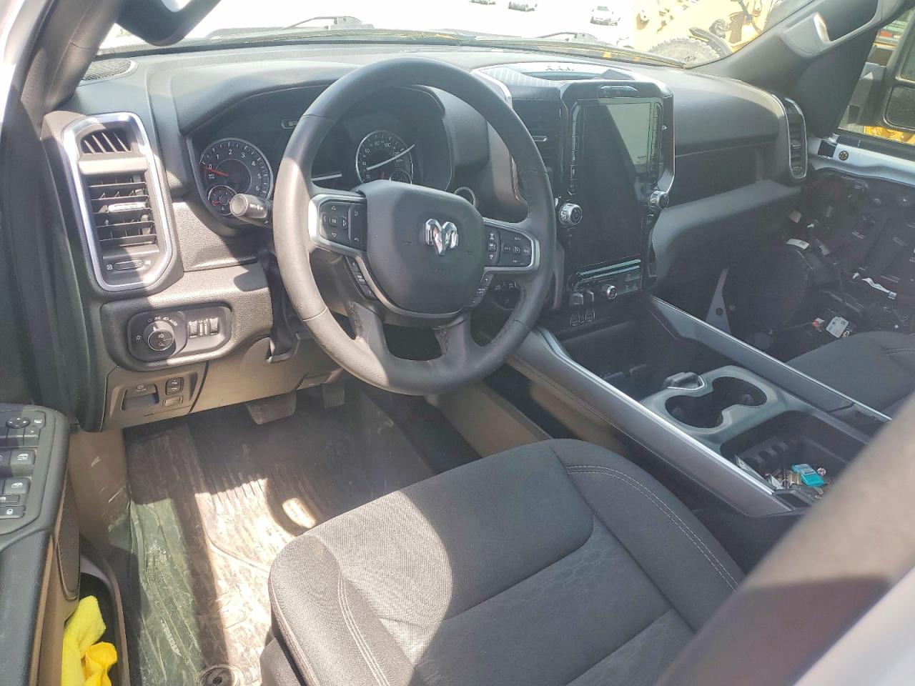 RAM 1500 2025 — 9