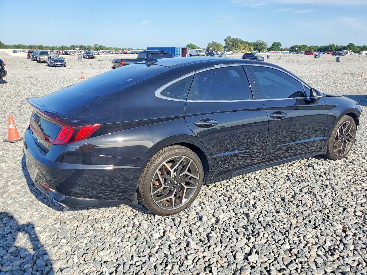 HYUNDAI SONATA 2022 — 4