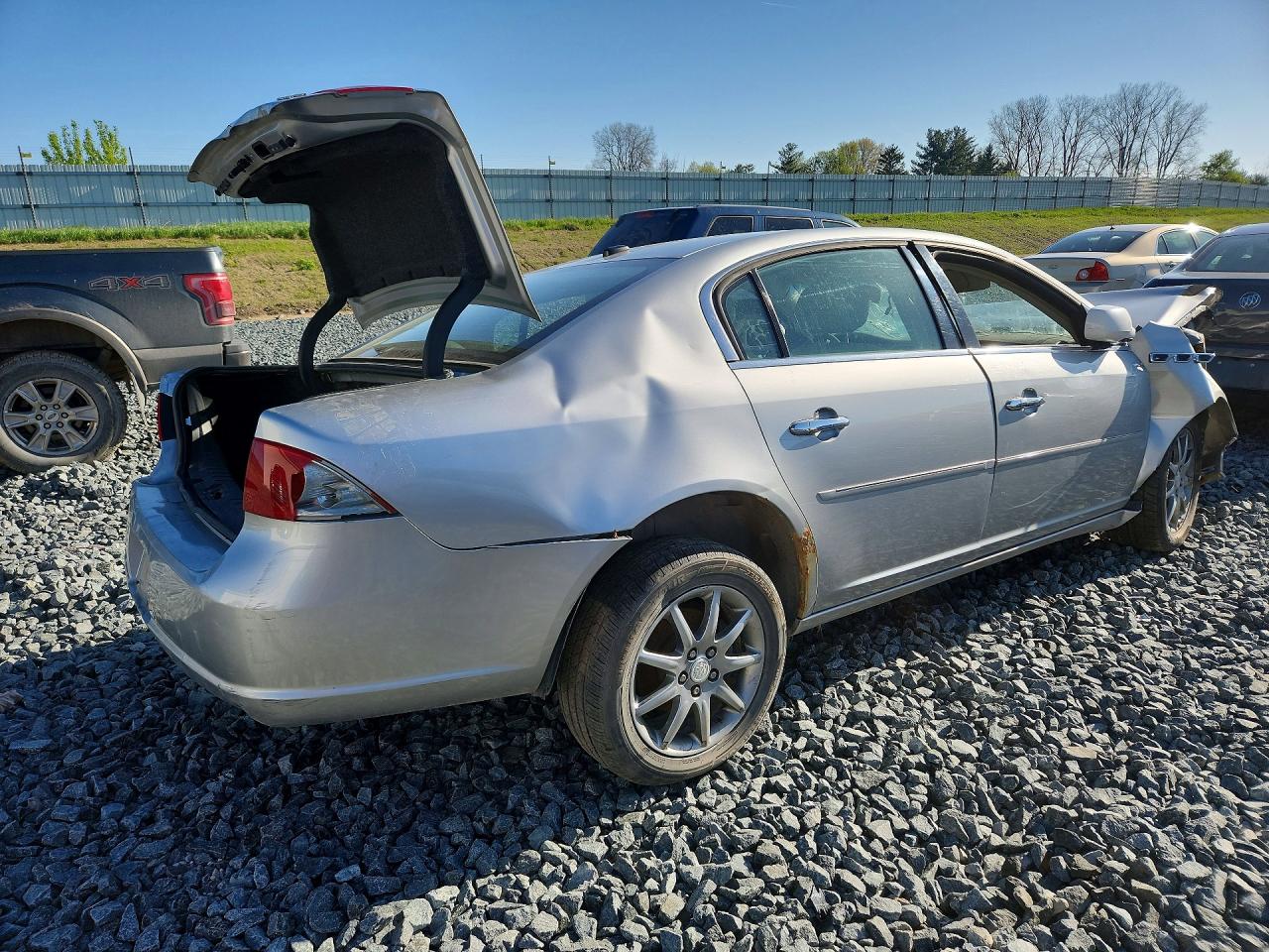 BUICK LUCERNE 2007 — 4