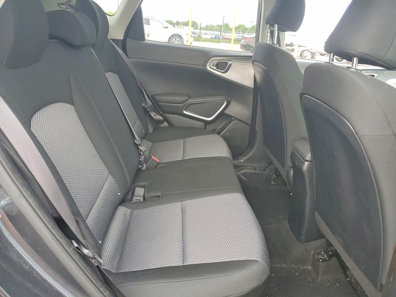 KIA SOUL 2023 — 12