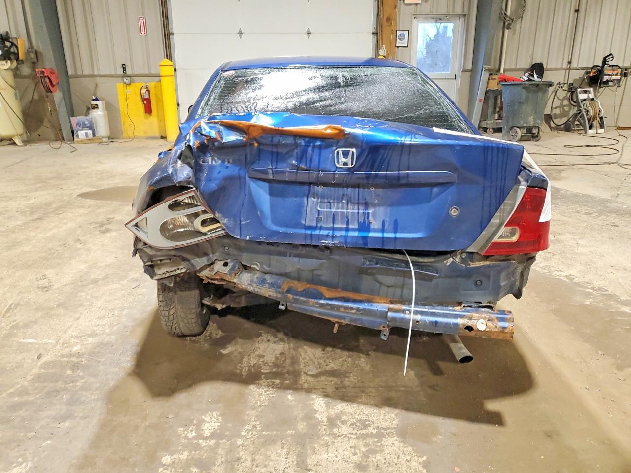 HONDA CIVIC 2002 — 7