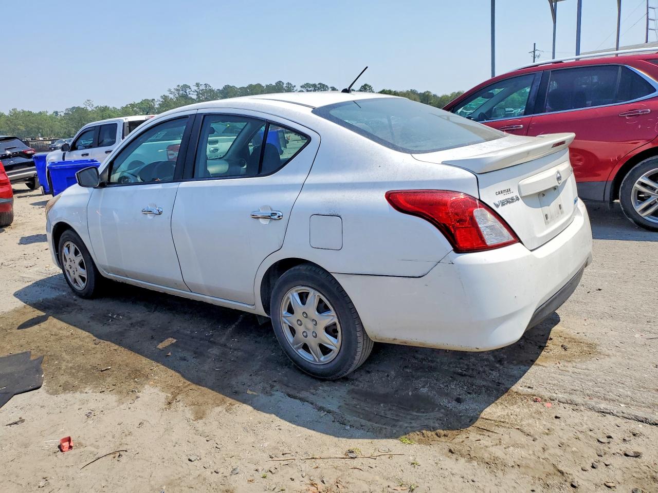 NISSAN VERSA 2016 — 3