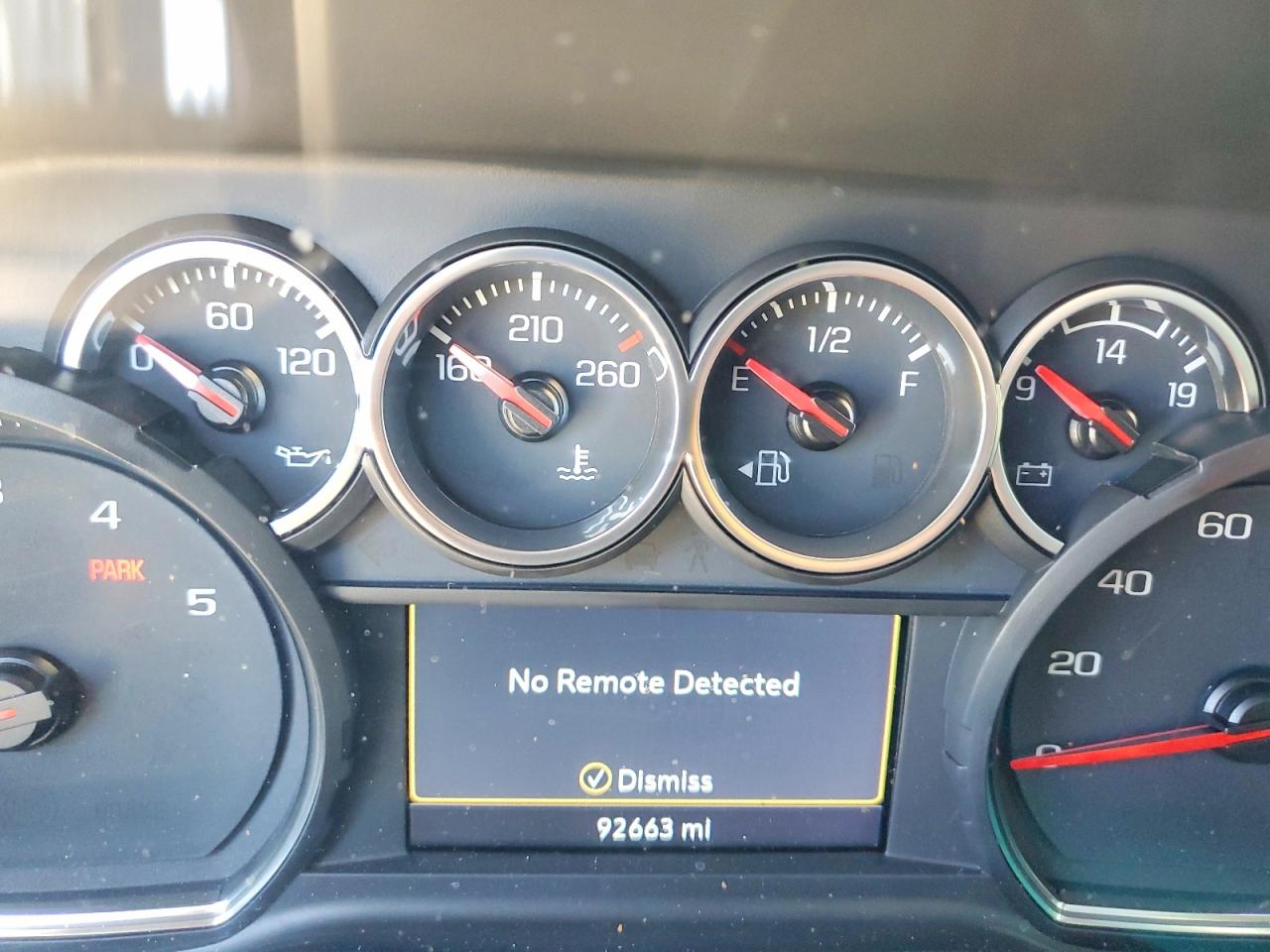 CHEVROLET SILVERADO 2022 — 10