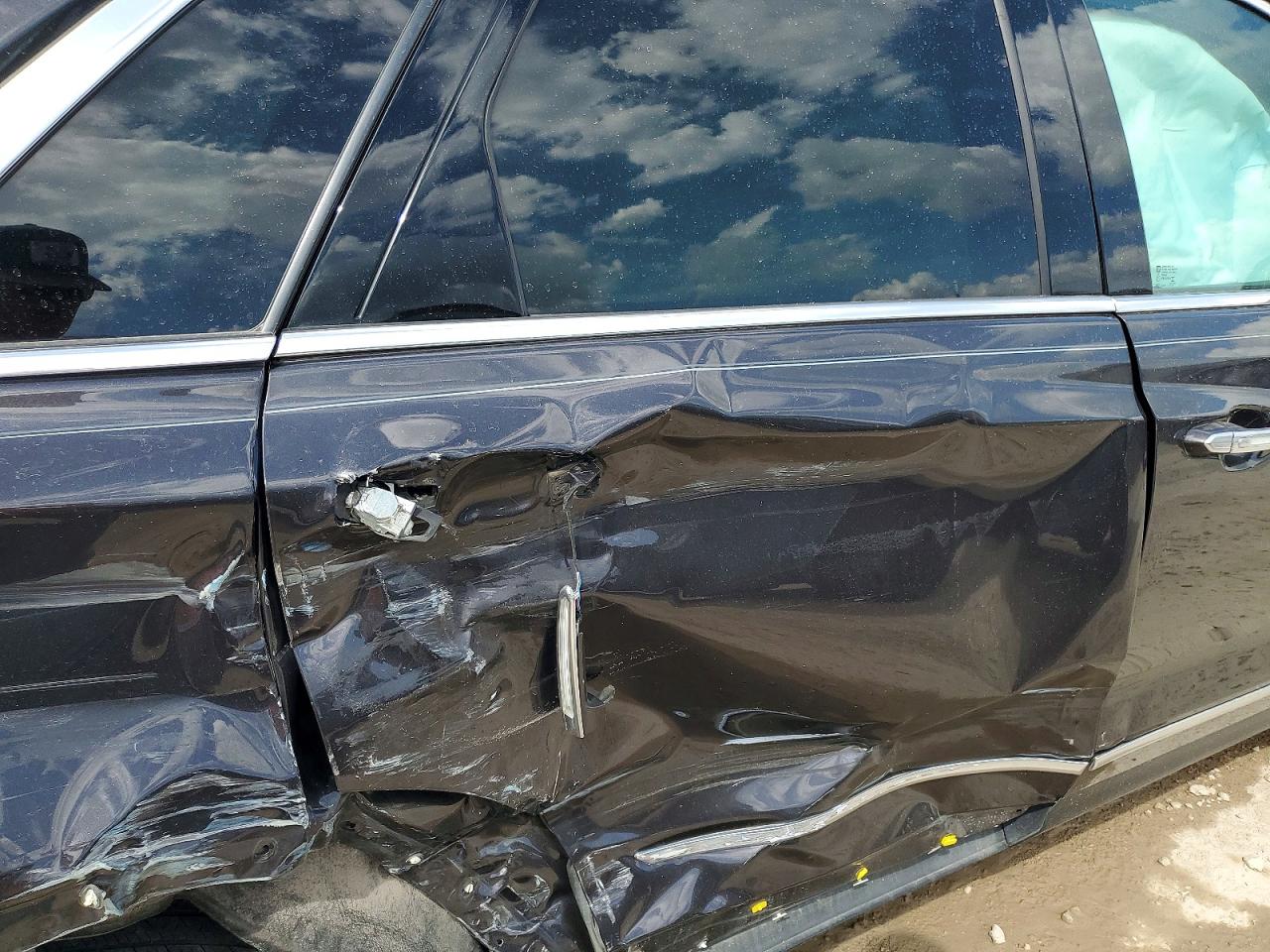 CADILLAC XT5 2017 — 11