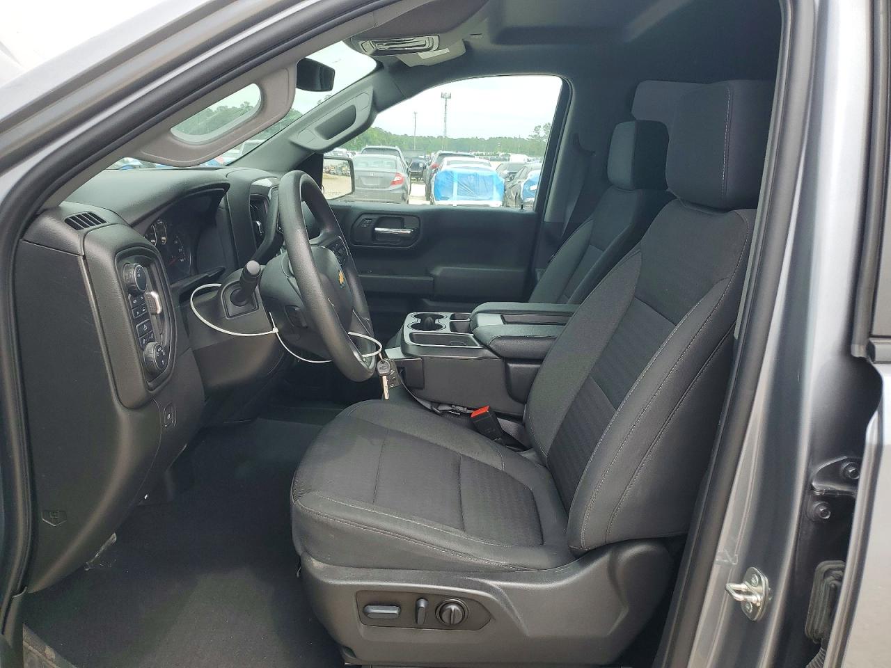 CHEVROLET SILVERADO LTD 2022 — 8