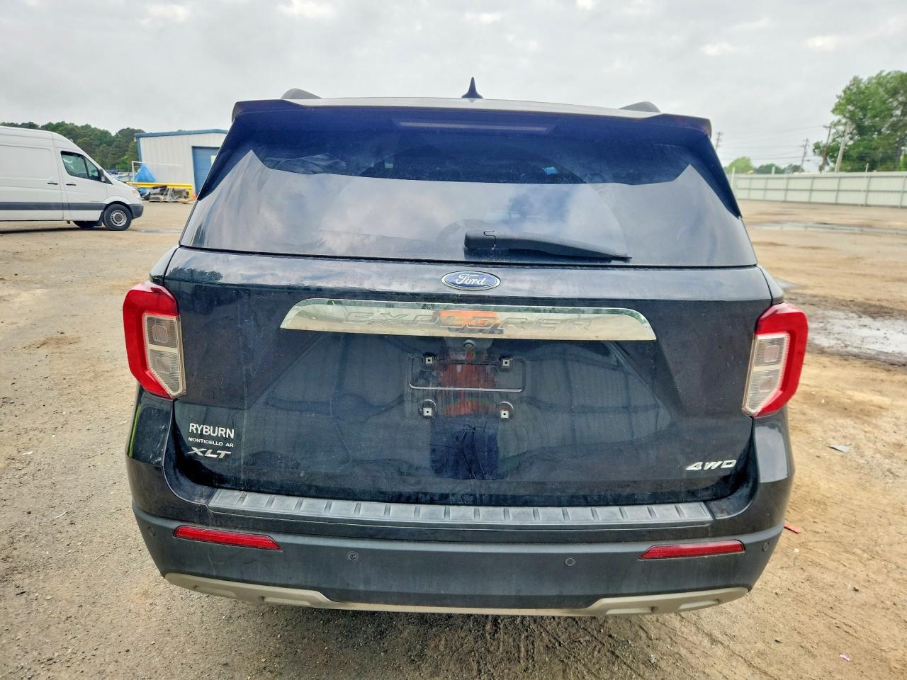 FORD EXPLORER 2023 — 7