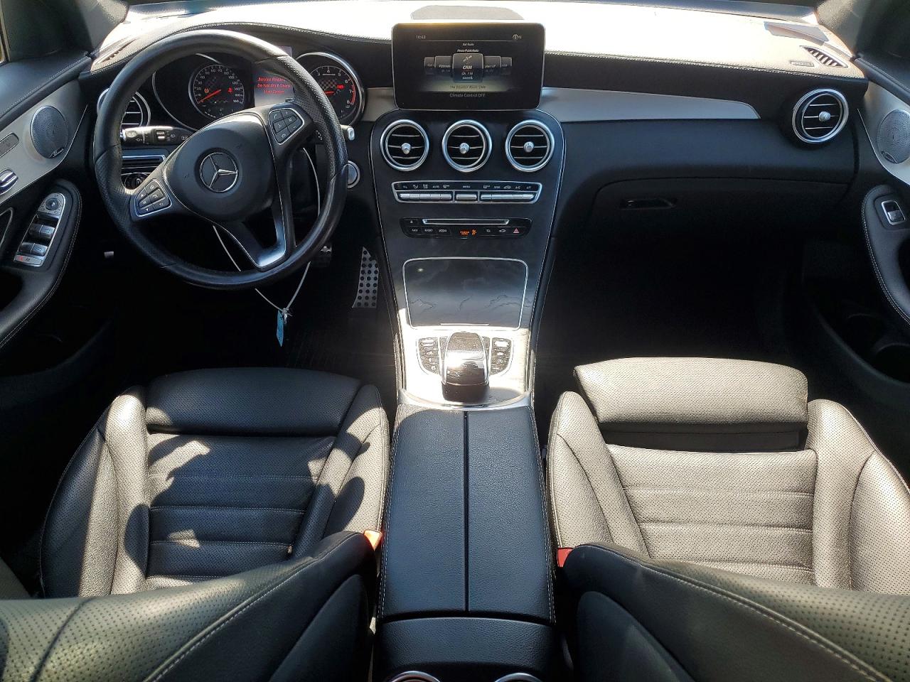 MERCEDES-BENZ GLC 2018 — 9