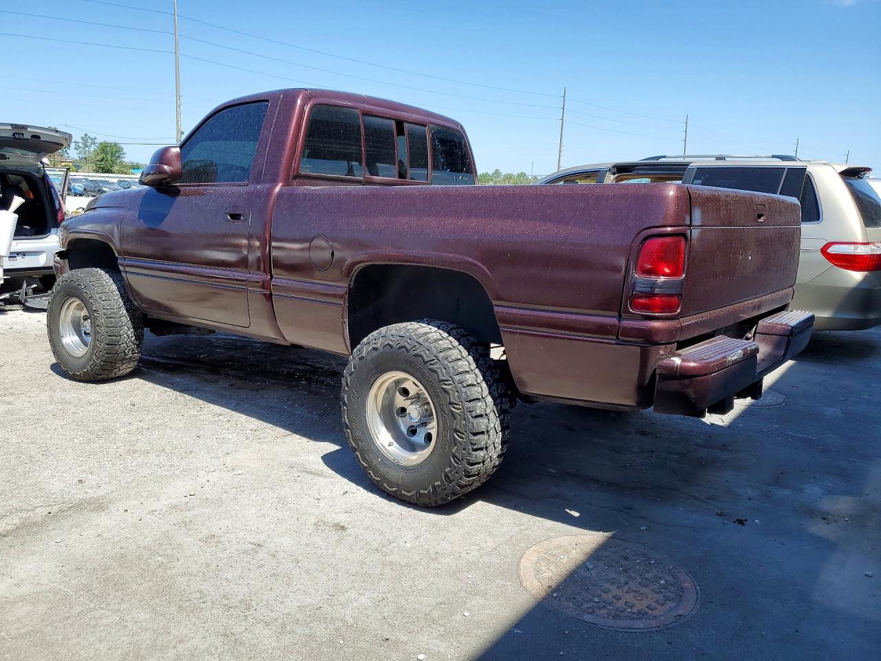DODGE RAM 1500 1996 — 3