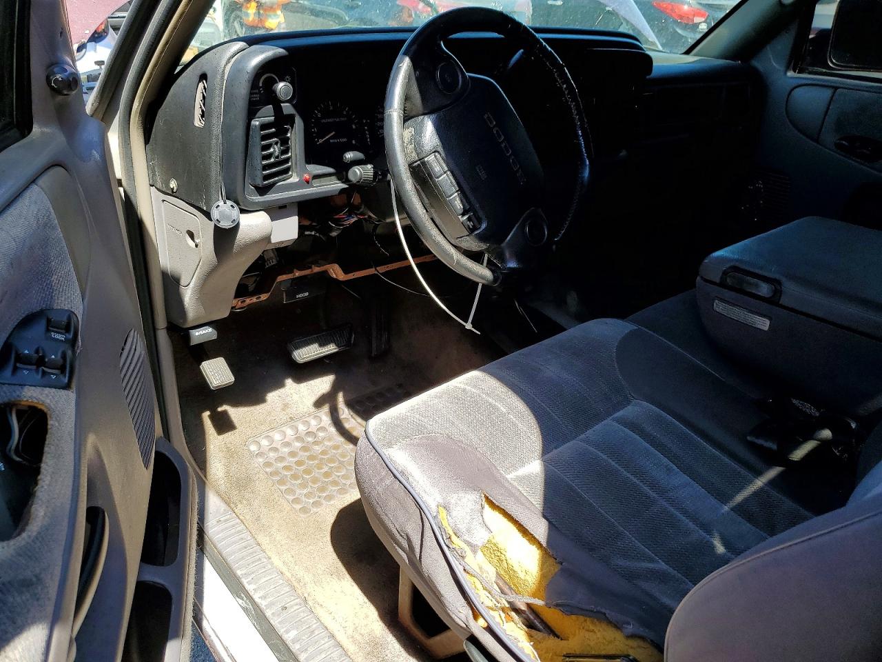 DODGE RAM 1500 1996 — 9