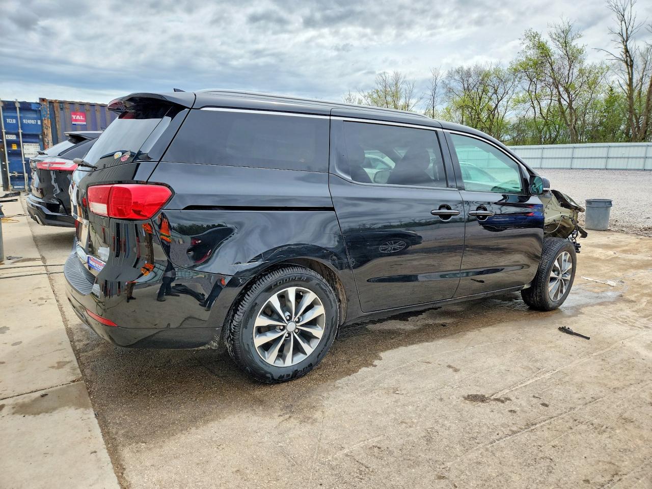 KIA SEDONA 2016 — 4