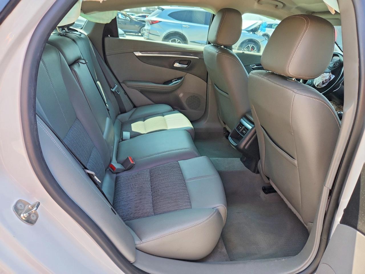 CHEVROLET IMPALA 2018 — 11